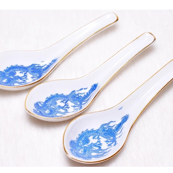 Other - Vintage Collectible 3 Blue & White Chinese Dragon Porcelain Soup Spoons Decor